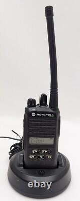 Motorola CP185 16 Ch Two Way Radio VHF AAH03KEF8AA7AN with Cradle & Power Supply