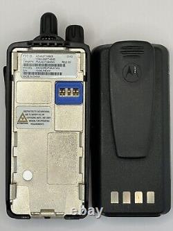 Motorola CP185 Two-Way Radio UHF 435-480Mhz 16Ch 4W AAH03RDF8AA7AN