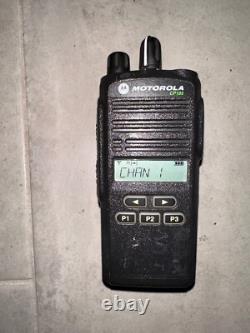 Motorola CP185 Two Way Radios UHF 435-480mhz 16Ch 4Watt AAH03RDF8AA7AN