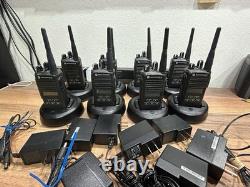 Motorola CP185 UHF 435-480 MHz 16 Ch 4W AAH03RDF8AA7AN LOT OF 8! Complete Motorola CP185 UHF 435-480 MHz 16 Ch 4W AAH03RDF8AA7AN LOT OF 8! Complete