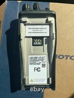 Motorola CP200D-HK2087 Portable Two-Way Radio