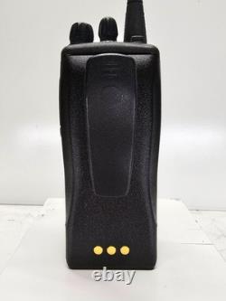 Motorola CP200D UHF 403-470 16 Channel 4 Watt Analog Radio (Complete Kit)