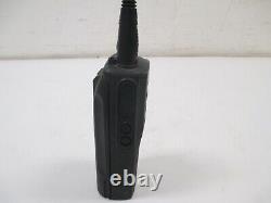 Motorola CP200D UHF Analog two way Radio Model AAH01QDC9JA2AN 403-470MHz