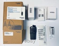 Motorola CP200D UHF Digital Portable Radio DMR MOTOTRBO Model AAH01QDC9JA2AN