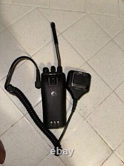 Motorola CP200 Portable Two-Way Radio 16 Channels VHF