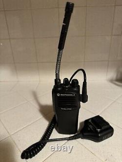 Motorola CP200 Portable Two-Way Radio 16 Channels VHF