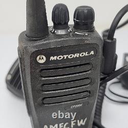 Motorola CP200d 16Ch Two Way Radio AAH01QDC9JA2AN Mic PMMN4013A Speaker Issue