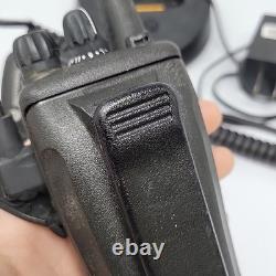 Motorola CP200d 16Ch Two Way Radio AAH01QDC9JA2AN Mic PMMN4013A Speaker Issue Motorola CP200d 16Ch Two Way Radio AAH01QDC9JA2AN Mic PMMN4013A Speaker Issue