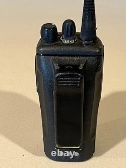 Motorola CP200d 403-470 MHz UHF Two Way Radio AAH01QDC9JC2AN No Charger