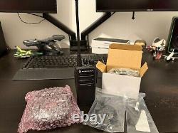 Motorola CP200d UHF 403-470 MHz 4W ND Two-Way Radio (AAH01QDC9JA2AN)