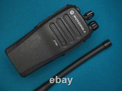 Motorola CP200d VHF 136-174MHz 5W Two-Way Radio WORKS TESTED