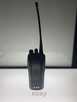 Motorola Cp200d Aah01qdc9jc2an 16 Channel Two Way Radio Analog And Digital