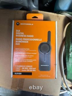 Motorola DLR1020 900MHz Digital Two-Way Business Radio with Battery No Charger