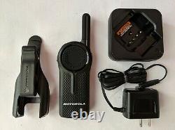 Motorola DLR1020 900 MHz Digital Business Two Way Radio