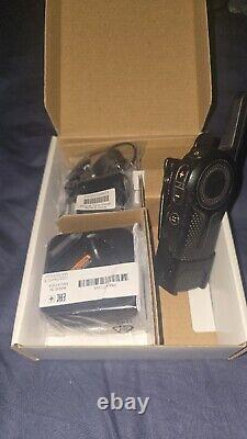 Motorola DLR1020 Two-Way Digital Business Radio 2 Channels 1 Watt