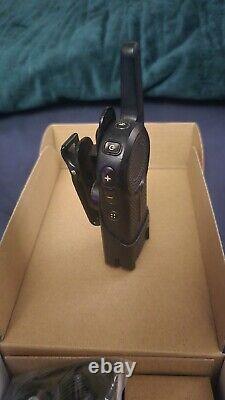Motorola DLR1020 Two-Way Digital Business Radio 2 Channels 1 Watt