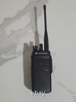 Motorola DP2400e Black Handheld 2-Way Radio Walkie Talkie Two Way Radio