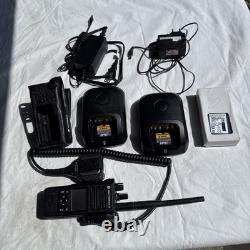 Motorola DP4600e UHF Two-Way Radio WithAccessories Complete