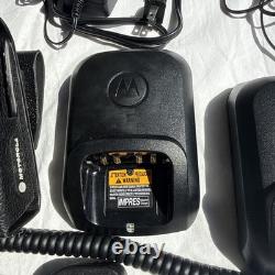 Motorola DP4600e UHF Two-Way Radio WithAccessories Complete