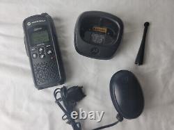 Motorola DTR550 Digital Portable Two Way Radio I021