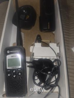 Motorola DTR600 Digital 2 Way Radio / Includes Case/Antenna/Battery/Charger