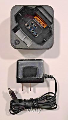 Motorola DTR700 900MHz Radio, 50Ch, Charger/Belt & Bearcom HD3 Kevlar Mic