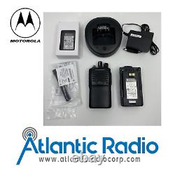 Motorola EVX-261 Portable Two-Way Radio