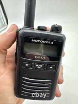 Motorola EVX-S24 Portable Two-Way Radio Charger Included. Cs