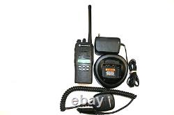 Motorola HT1250 136-174MHz VHF Radio WithChrgr, Mic', Antenna, Batt' AAH25KDF9AA5AN