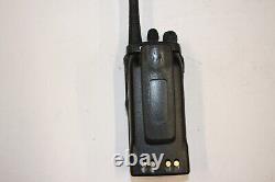 Motorola HT1250 136-174MHz VHF Radio WithChrgr, Mic', Antenna, Batt' AAH25KDF9AA5AN