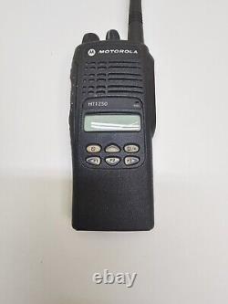 Motorola HT1250 136-174 MHz VHF Two Way Radio AAH25KDF9AA5AN