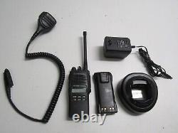 Motorola HT1250 136-174 MHz VHF Two Way Radio w Charger AAH25KDF9AA5AN