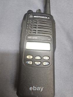 Motorola HT1250 136-174 MHz VHF Two Way Radio with Charger AAH25KDF9AA5AN