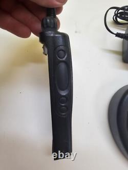 Motorola HT1250 136-174 MHz VHF Two Way Radio with Charger AAH25KDF9AA5AN