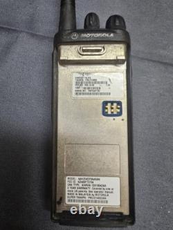 Motorola HT1250 136-174 MHz VHF Two Way Radio with Charger AAH25KDF9AA5AN