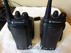 Motorola HT1250 LS UHF 450-512 MHz Two Way Radio withBatt/charger/antenna lot of 2