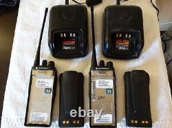 Motorola HT1250 LS UHF 450-512 MHz Two Way Radio withBatt/charger/antenna lot of 2