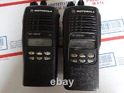 Motorola HT1250 LS UHF 450-512 MHz Two Way Radios Lot of 2 GMRS RADIOS TESTED
