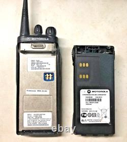 Motorola HT1250 LS+ UHF Radio 403-470 MHz 128 Channels with Charger & Microphone