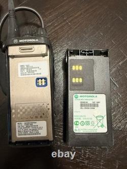 Motorola HT1250 LS UHF Two-Way Radio 403-470 MHz LOT (2) With Out Chargers
