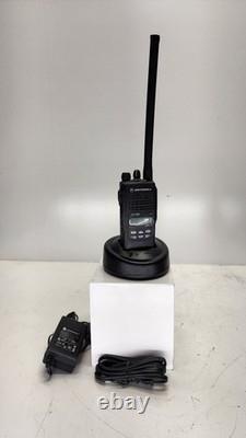 Motorola HT1250 Lowband (35-50MHz) Portable Radio (Ltd Keypad)