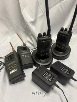 Motorola HT1250 Two-Way Radios (4) + Accessories 2 Of 4 Tested and come on
