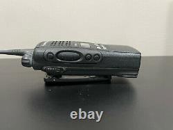 Motorola HT1250 UHF 128Ch 4W Two-Way Radio AAH25SDF9AA5AN