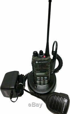 Motorola HT1250 UHF Tactical Camouflage Two Way Radio 403-470MHz AAH25RDH9AA6AN