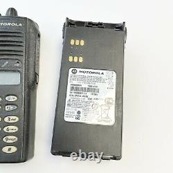 Motorola HT1250 UHF Two-Way Radio AAH25SDH9AA6AN Needs programming