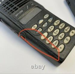 Motorola HT1250 UHF Two-Way Radio AAH25SDH9AA6AN Needs programming
