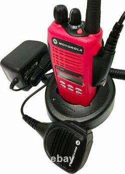 Motorola HT1250 VHF Narrow Band Two Way Radio 136-174 MHz MDC AAH25KDF9AA5AN