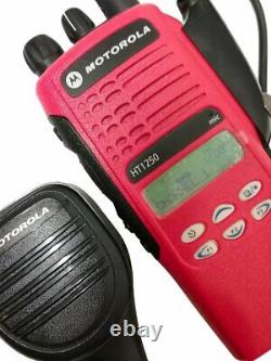 Motorola HT1250 VHF Narrow Band Two Way Radio 136-174 MHz MDC AAH25KDF9AA5AN