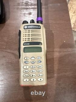 Motorola HT1250 VHF Two-Way Radios Federal ModelAAH25KDH9AA6ANFD & Charging Base