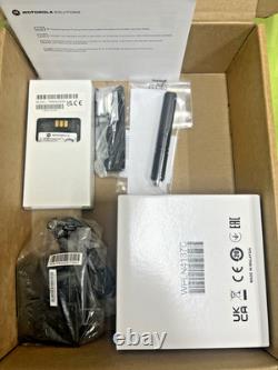 Motorola MOTOTRBO R2 Portable Two-Way Radio UHF 400-480MHz IP55 AAH11YDC9JA2AN